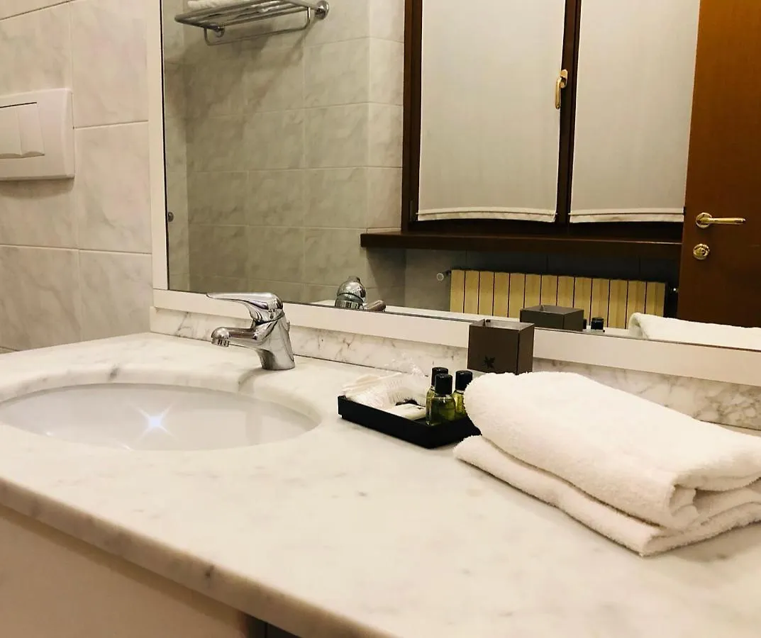 Aparthotel Rege Residence Milano Linate Italy