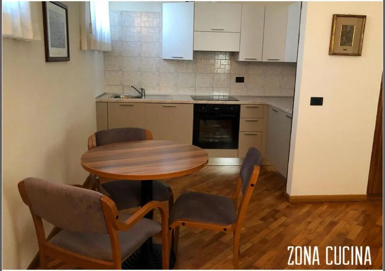 Rege Residence Milano Linate מלון דירות מילאנו