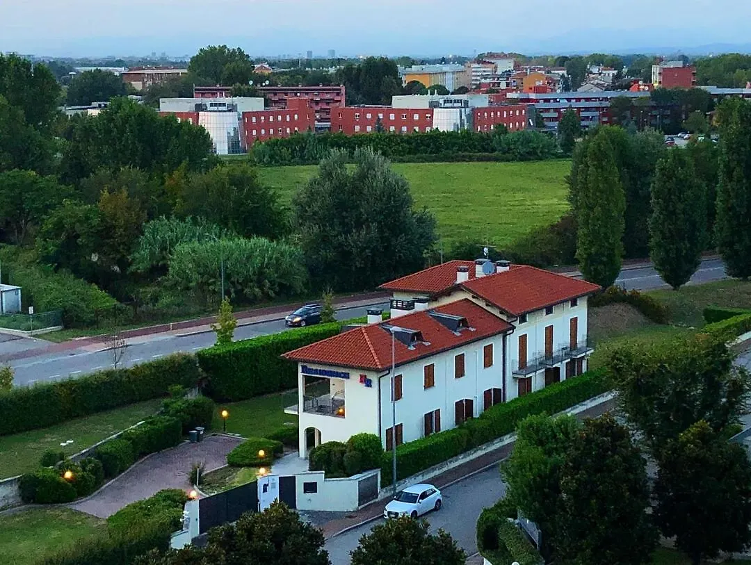 Rege Residence Milano Linate